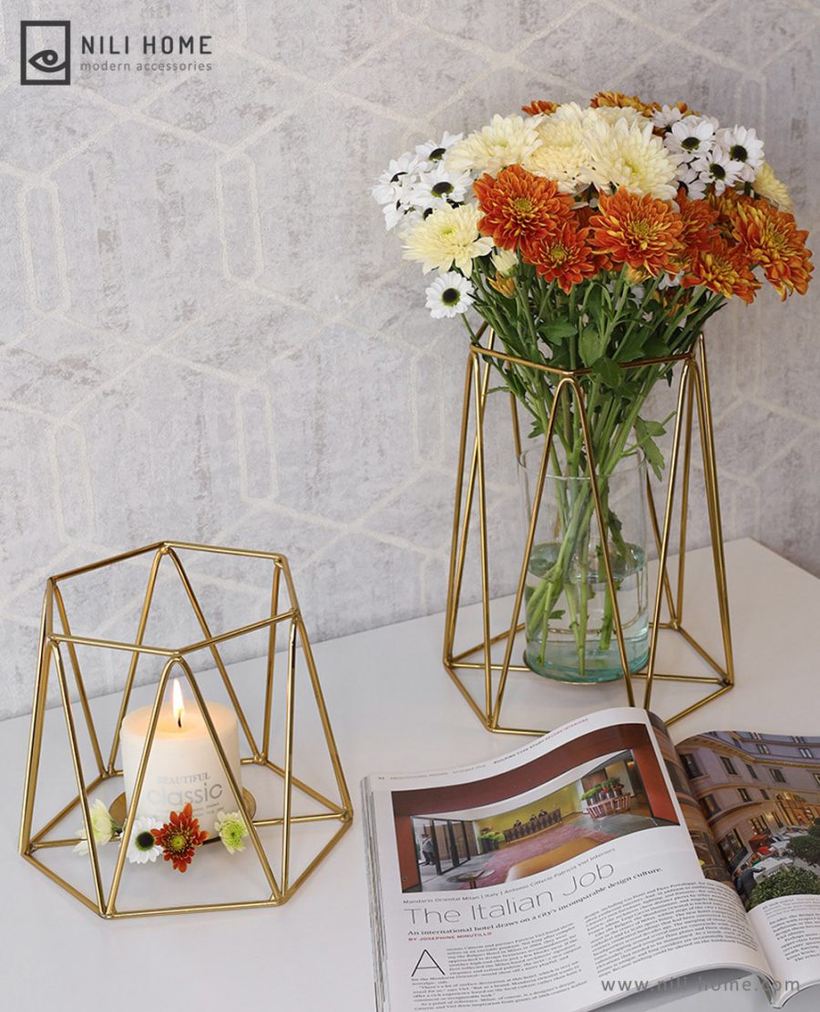 Set of vases and candles 02 min | ست گلدان و جاشمعی مدل درنیکا رنگ طلایی